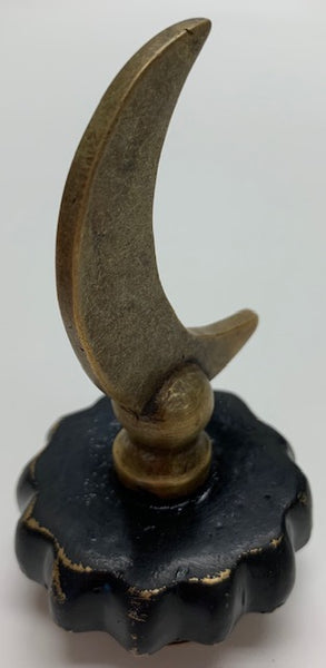 1912-28 Moon Mascot/Hood Ornament M-33