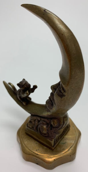 Cat sitting On Moon Mascot/Hood Ornament M-152