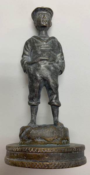 Mousse Siffleue Whistling Boy Mascot/Hood Ornament M-154